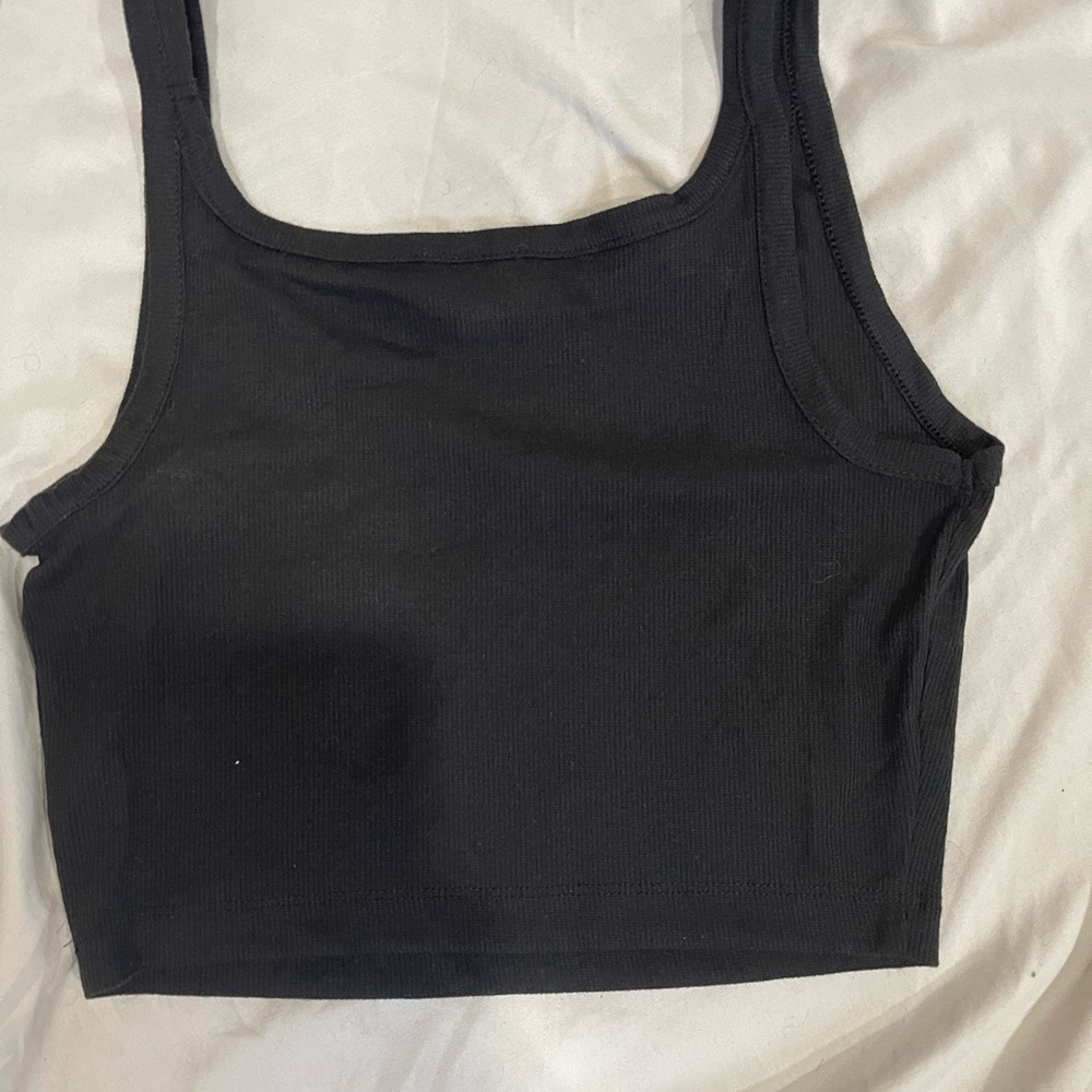 Colsie Black Knit Crop - Picture 3 of 5